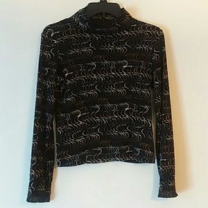 Gianni Petite Turtleneck Blouse. Must bundle